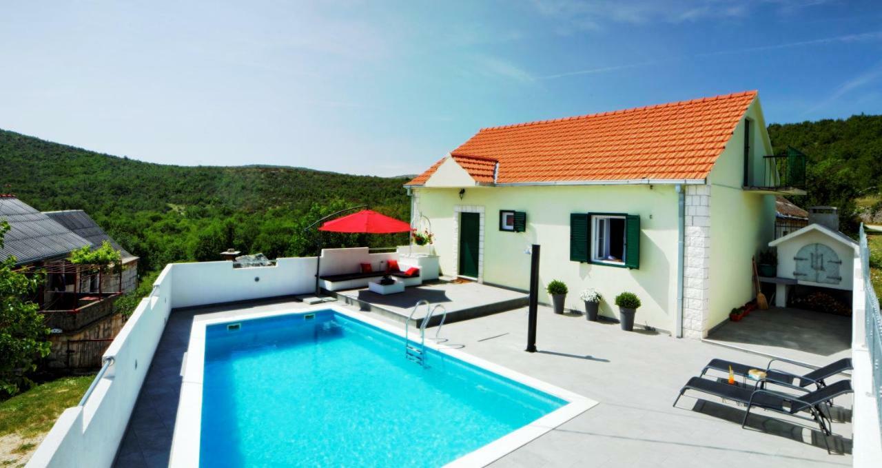 Villa House Lucia à Brstanovo Extérieur photo
